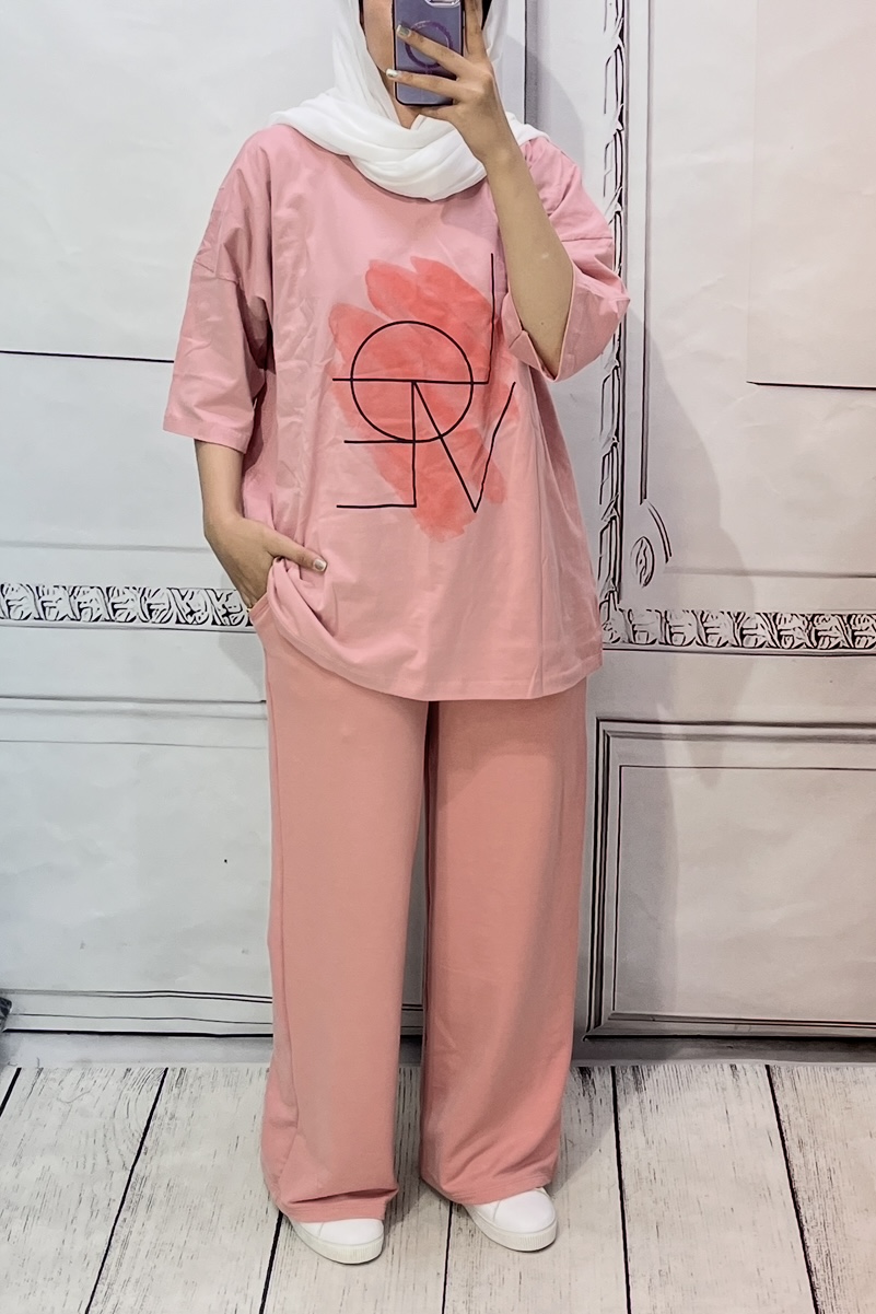 تیشرت و‌ شلوار